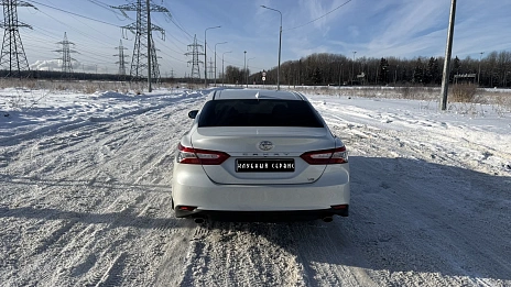 Toyota Camry, 2021г, передний привод, автомат