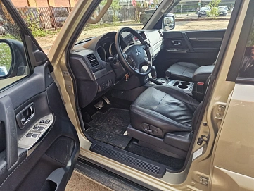 Mitsubishi Pajero, 2012г, полный привод, автомат