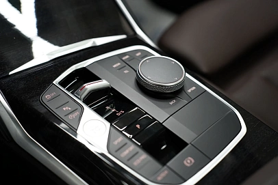 BMW 3 серии, 2024г, полный привод, автомат
