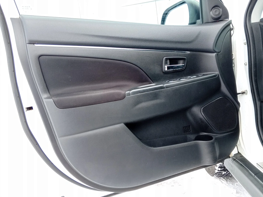 Mitsubishi ASX, 2012г., передний привод, механика