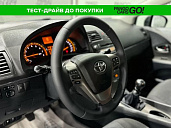 Toyota , 2009г., передний привод, механика