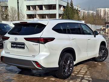 Toyota Highlander, 2026г, полный привод, автомат