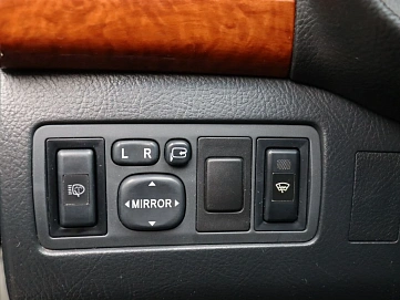 Toyota Avensis, 2007г, передний привод, автомат