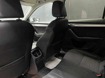 Skoda Octavia, 2016г, передний привод, робот