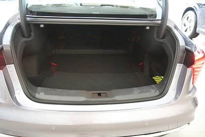 Hongqi H5, 2024г, передний привод, автомат