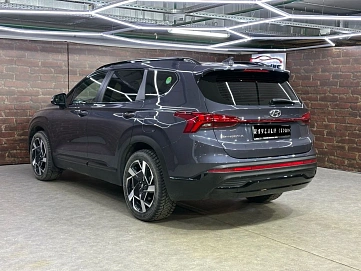Hyundai Santa Fe, 2020г, передний привод, робот