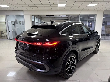 Audi Q5 Sportback, 2025г, полный привод, робот