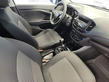 Lada (ВАЗ) Vesta, 2017г, передний привод, механика