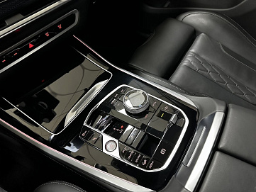 BMW X5, 2024г, полный привод, автомат