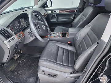 Volkswagen Touareg, 2007г, полный привод, автомат