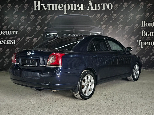 Toyota Avensis, 2007г, передний привод, автомат