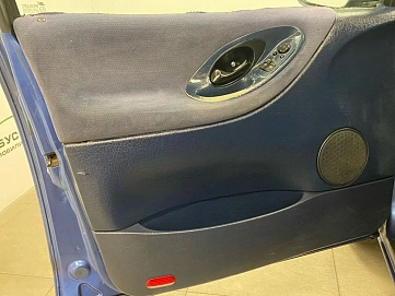 Volkswagen Sharan, 1998г, передний привод, механика