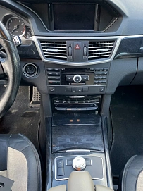 Mercedes-Benz E-Класс, 2010г, полный привод, автомат