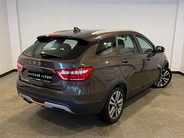 Lada (ВАЗ) Vesta, 2019г, передний привод, механика