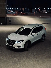 Nissan X-Trail, 2018г, полный привод, вариатор