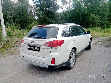 Subaru Outback, 2010г, полный привод, механика