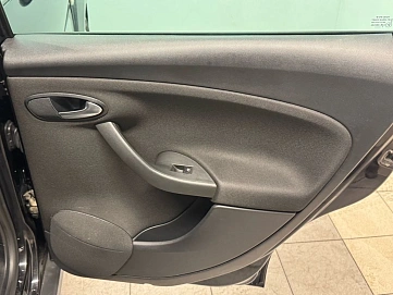 SEAT Altea, 2012г, передний привод, робот