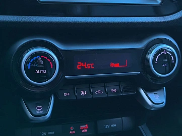 Kia Rio, 2017г, передний привод, автомат