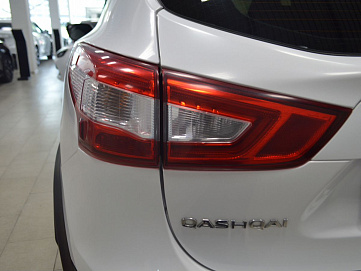 Nissan Qashqai, 2017г, передний привод, механика