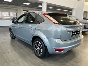 Ford Focus, 2010г, передний привод, механика