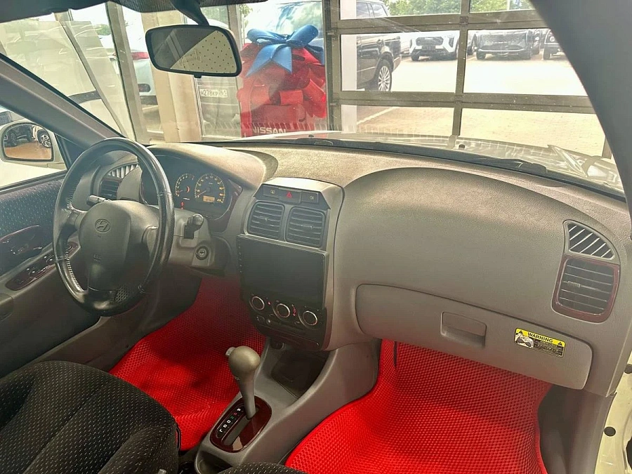 Hyundai Accent, 2008г., передний привод, автомат