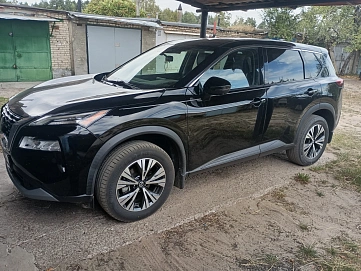 Nissan Rogue, 2021г, передний привод, вариатор