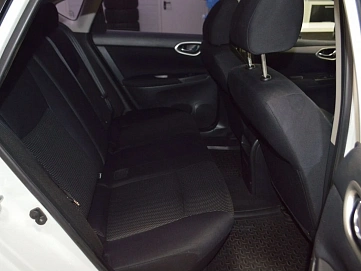 Nissan Sentra, 2015г, передний привод, вариатор