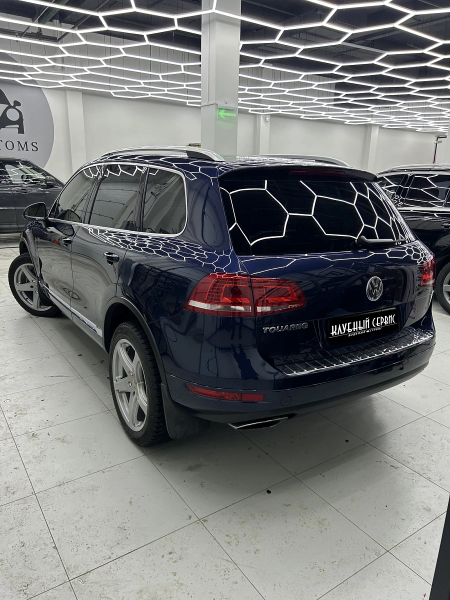 Volkswagen Touareg, 2013г., полный привод, автомат