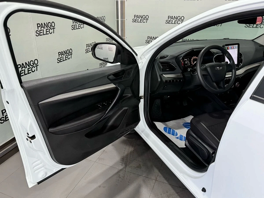 Lada (ВАЗ) Vesta, 2023г., передний привод, механика
