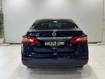 Nissan Sentra, 2014г, передний привод, механика