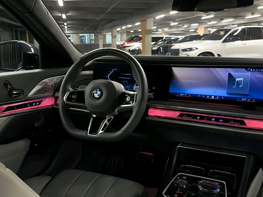 BMW , 2024г., полный привод, автомат