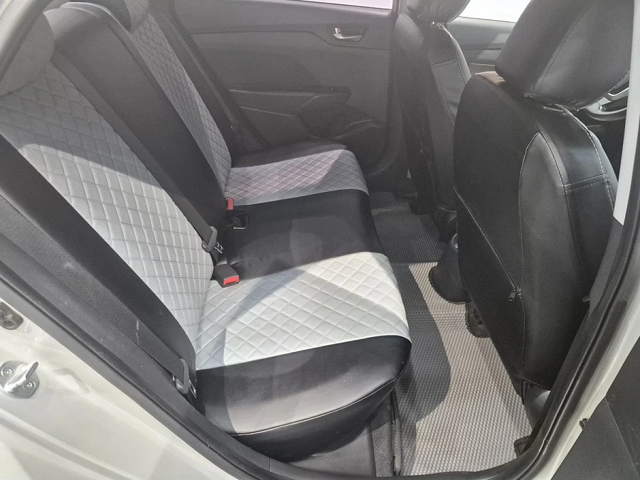 Hyundai Solaris, 2019г., передний привод, автомат