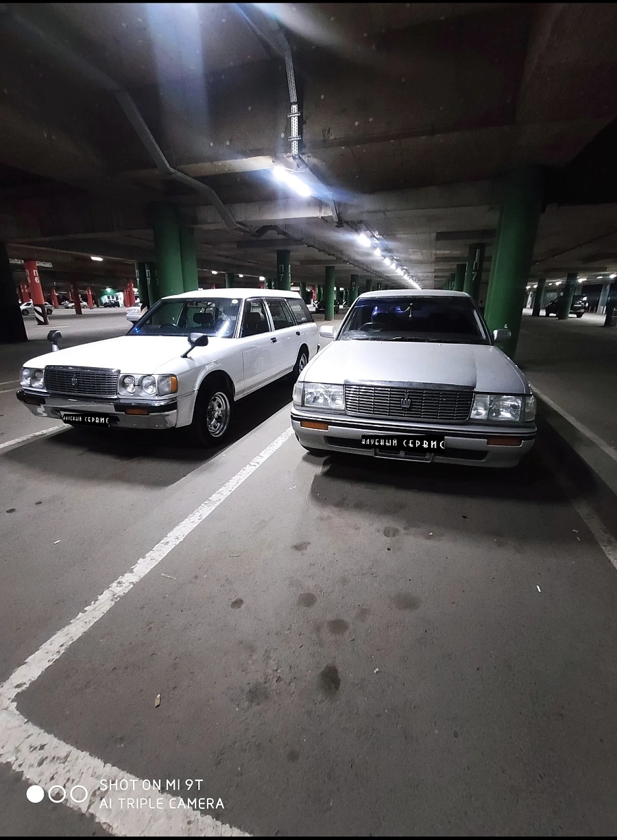 Toyota Crown, 1993г., задний привод, автомат