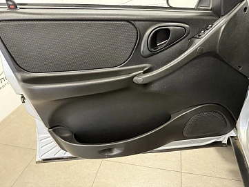 Chevrolet Niva, 2010г, передний привод, механика