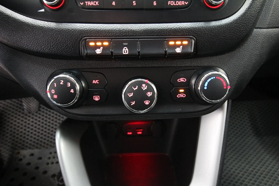 Kia Ceed, 2012г., передний привод, механика