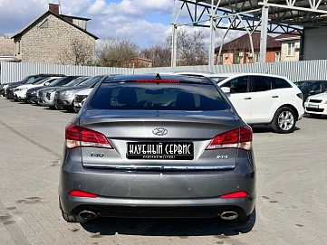 Hyundai i40, 2016г, передний привод, автомат