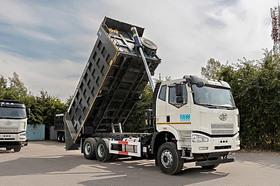 FAW J6 CA3250, 2023г, Задний привод, Механическая