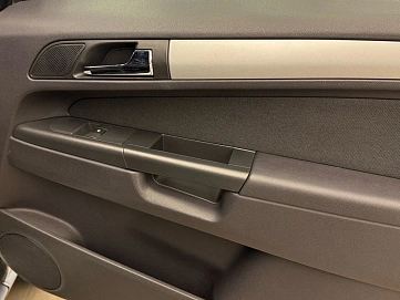 Opel Zafira, 2012г, передний привод, робот