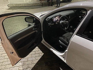 Lada (ВАЗ) Vesta, 2023г, передний привод, механика