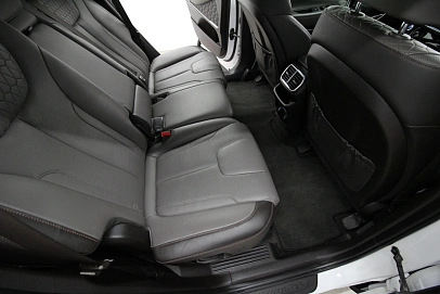 Hyundai Santa Fe, 2019г, передний привод, автомат