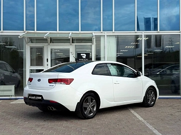 Kia Cerato, 2011г, передний привод, автомат