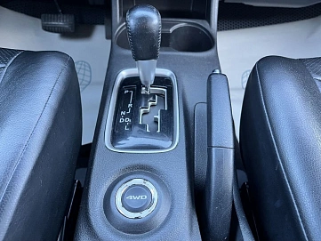Mitsubishi Outlander, 2015г, полный привод, вариатор