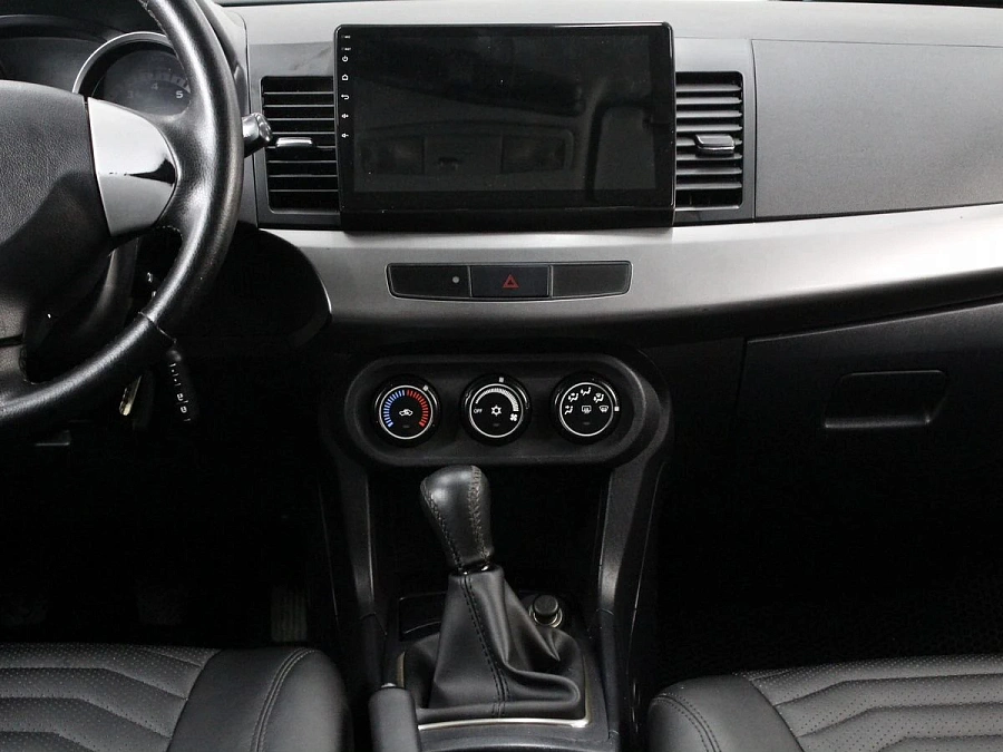 Mitsubishi Lancer, 2007г., передний привод, механика