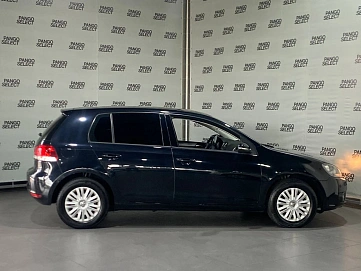 Volkswagen Golf, 2012г, передний привод, механика
