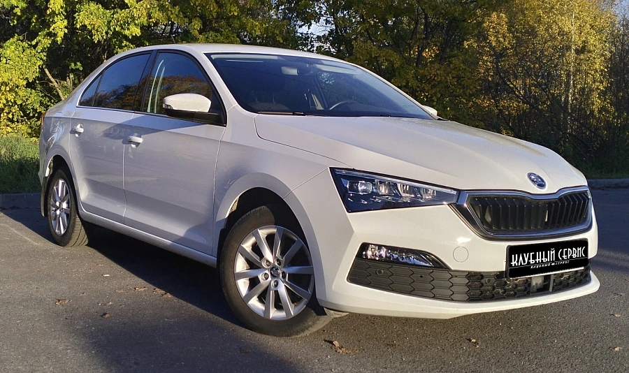 Skoda Rapid, 2021г., передний привод, робот