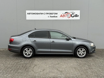 Volkswagen Jetta, 2014г, передний привод, робот