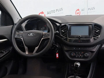 Lada (ВАЗ) Vesta, 2017г, передний привод, робот