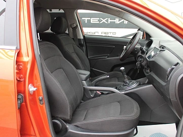 Kia Sportage, 2013г, передний привод, механика