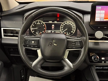 Mitsubishi Outlander, 2022г, полный привод, вариатор