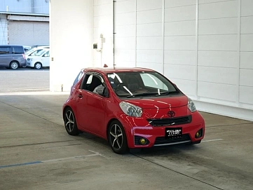 Toyota iQ, 2011г, передний привод, вариатор